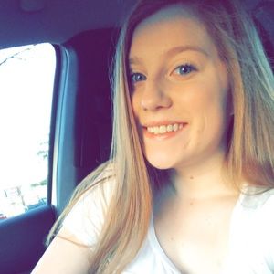 Meet your Posher, Hope